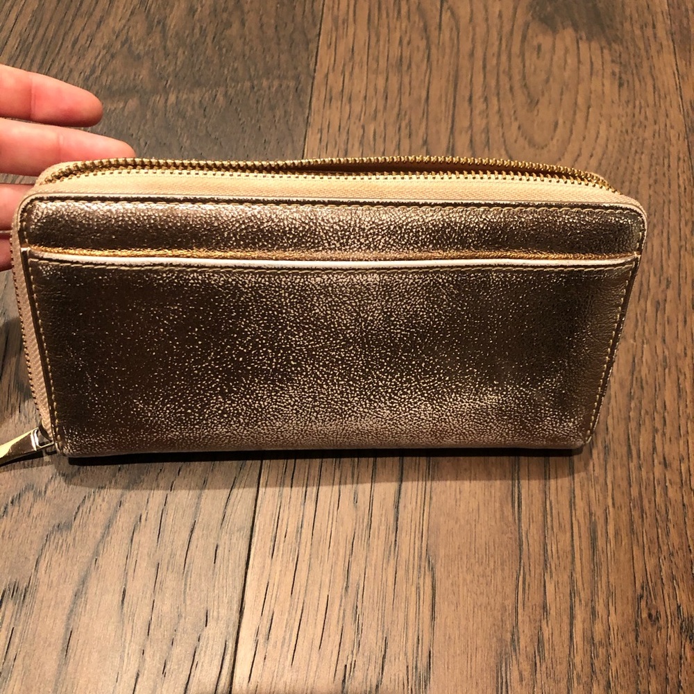 Kate Spade Wallet - Picture 4 of 6